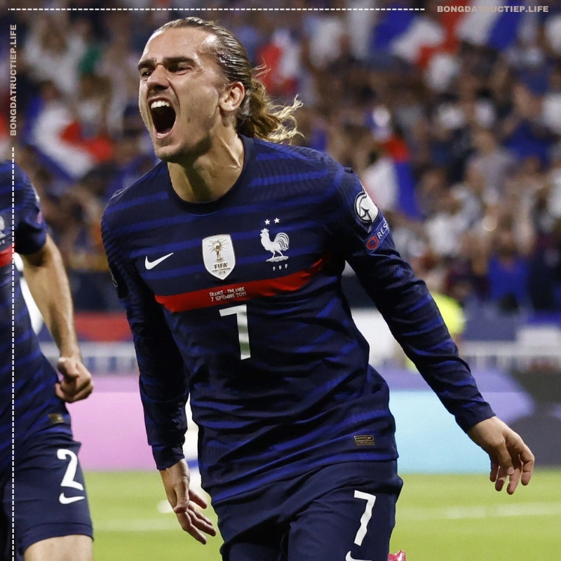 Cầu thủ tóc đuôi ngựa nổi tiếng Antoine Griezmann (Pháp)